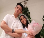 Kemesraan Pasangan Rini-Jevin Julian